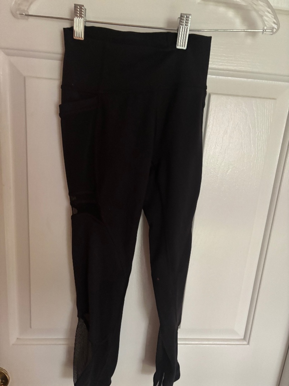Lululemon Black Leggings w/Side Pockets & Waist Pockets Size 2